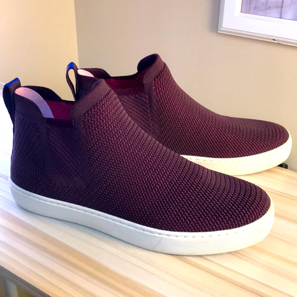 Rothy’s berry lattice stitch Chelsea boots